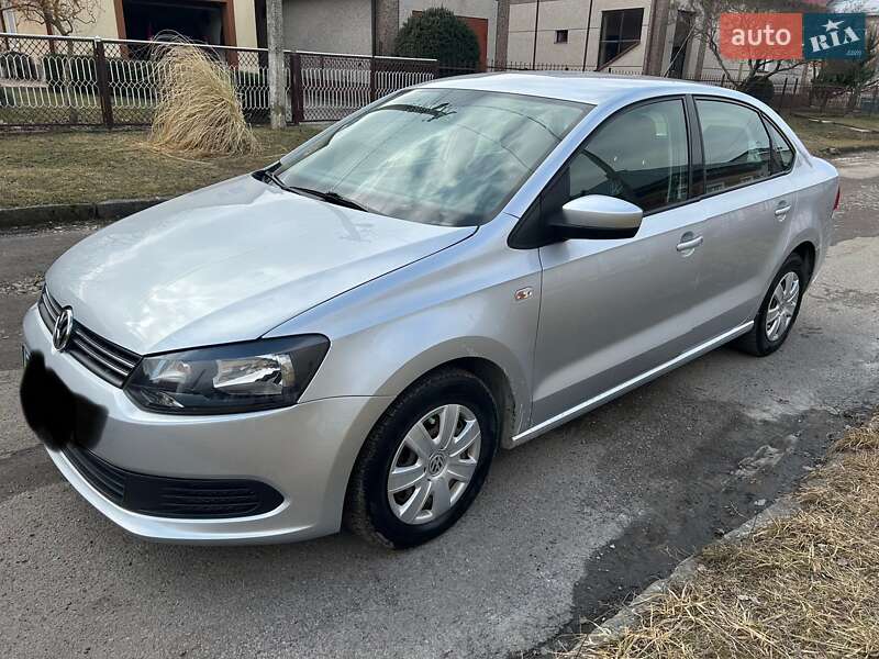 Volkswagen Polo (2012)