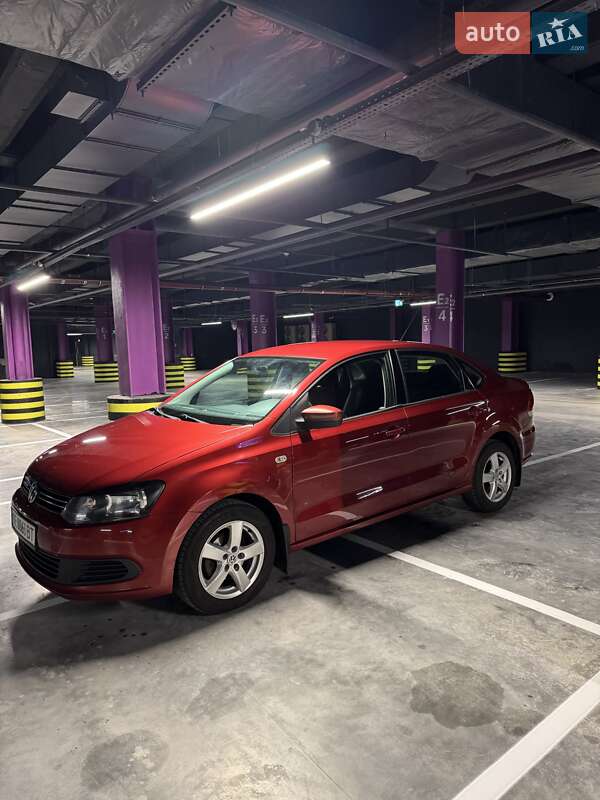 Volkswagen Polo (2012)