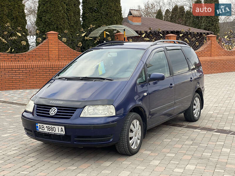 Volkswagen Sharan (2002)