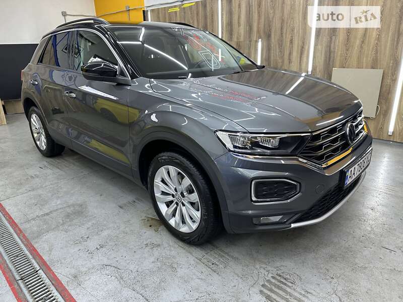 Volkswagen T-roc (2019)
