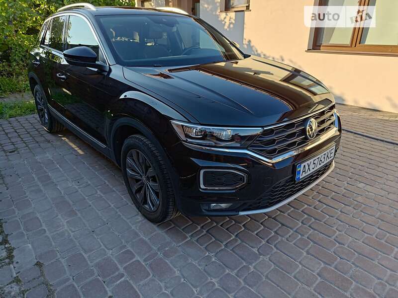 Volkswagen T-roc (2021)
