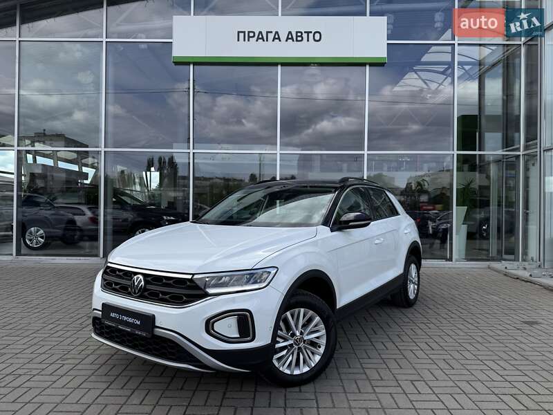 Volkswagen T-roc (2023)