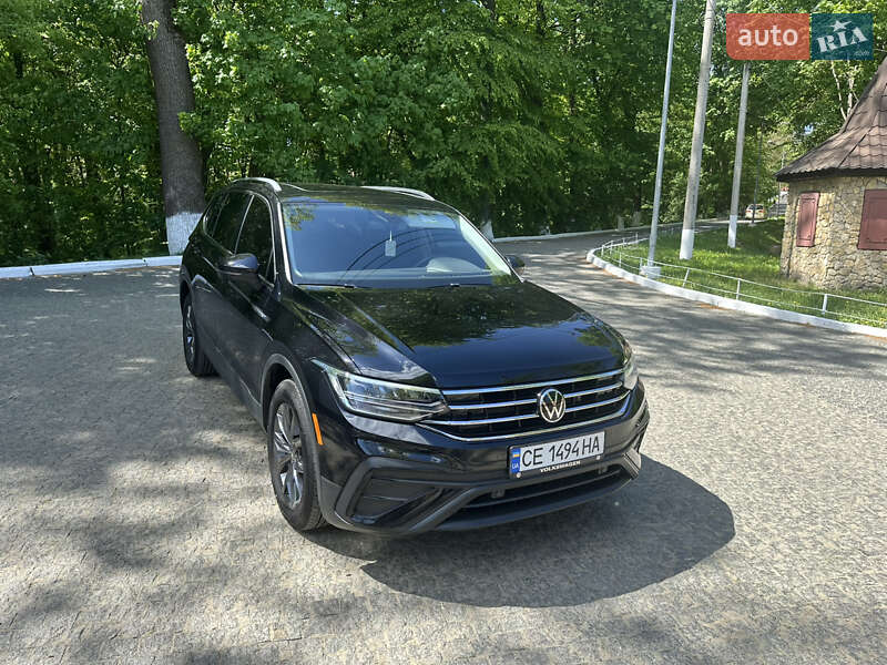 Volkswagen Tiguan (2023)