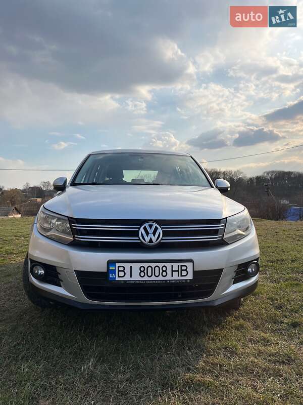 Volkswagen Tiguan (2011)