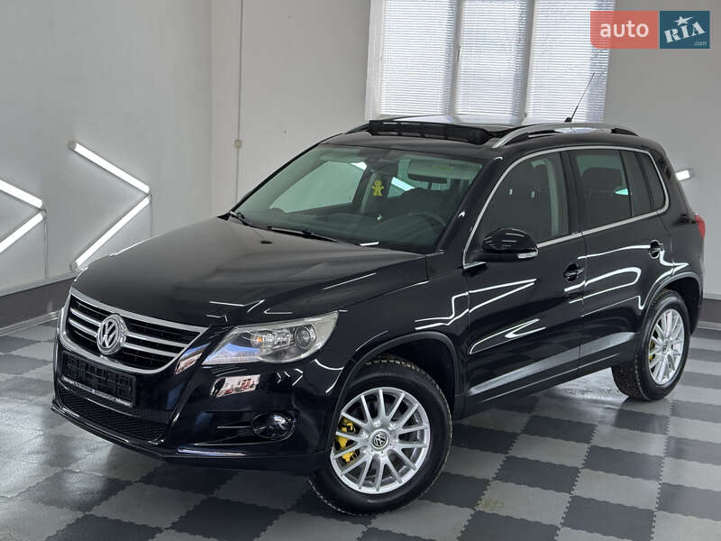 Volkswagen Tiguan (2011)