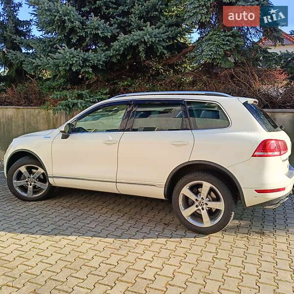 Volkswagen Touareg (2011)
