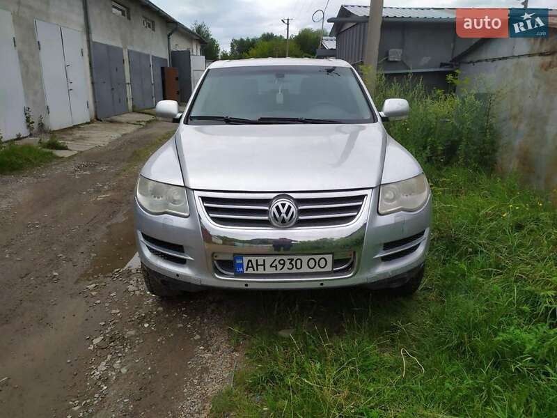 Volkswagen Touareg (2004)