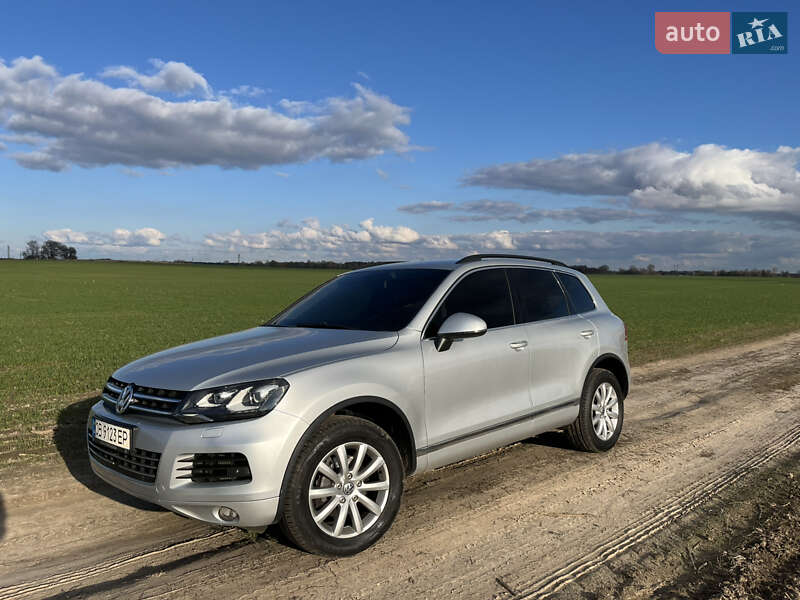 Volkswagen Touareg (2012)