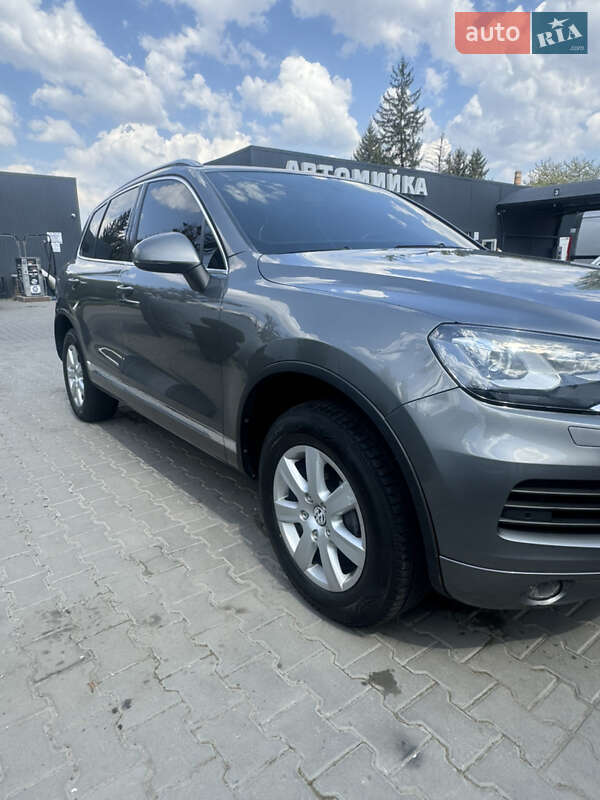 Volkswagen Touareg (2014)