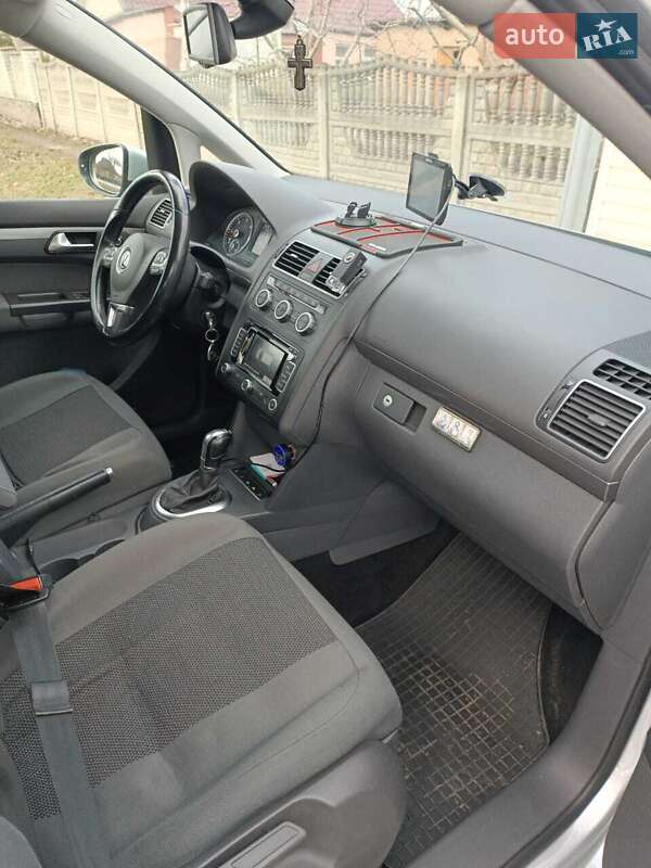 Volkswagen Touran (2013)