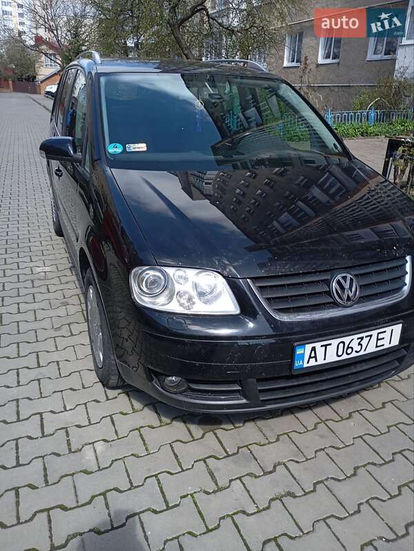 Volkswagen Touran (2006)
