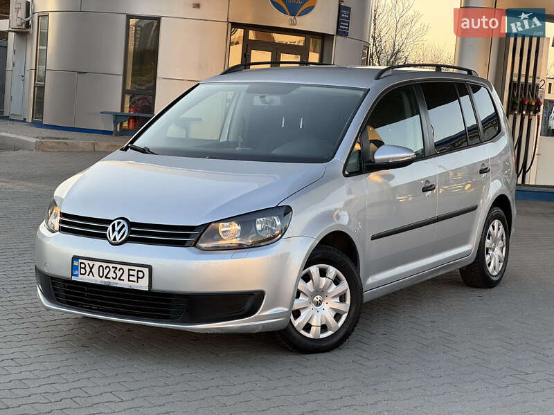 Volkswagen Touran (2011)