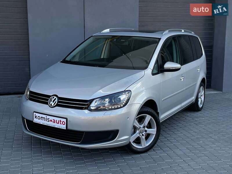 Volkswagen Touran (2011)