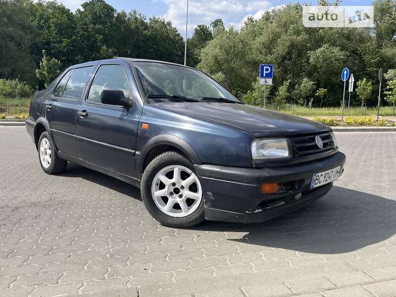 Volkswagen Vento 1.9 (1994)