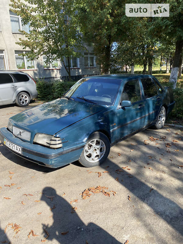 Volvo 460 (1996)