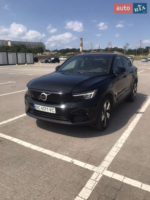 Volvo C40 recharge (2023)