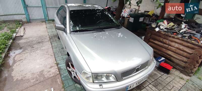 Volvo S40 (1998)