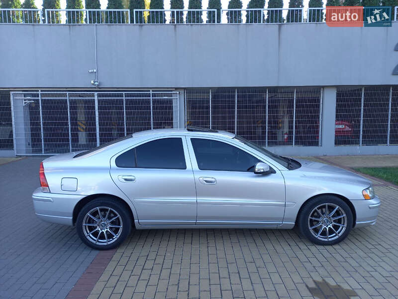 Volvo S60 (2006)