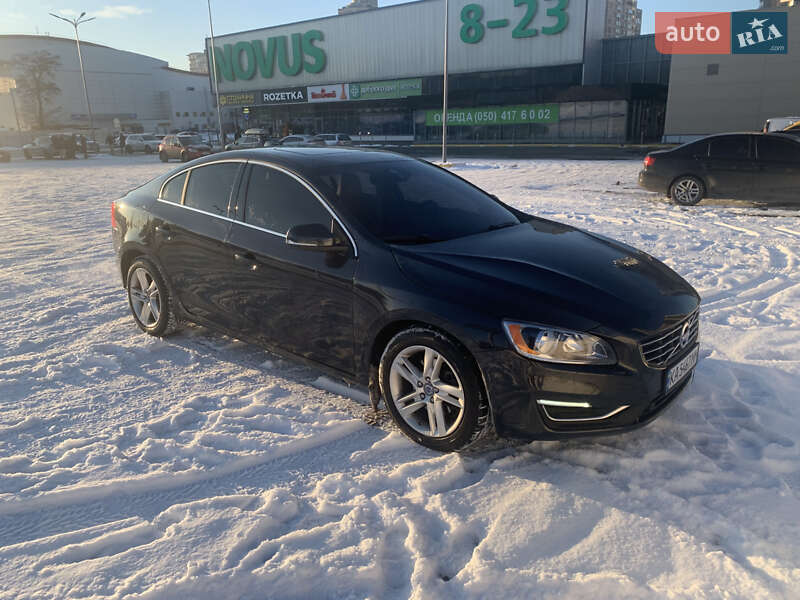 Volvo S60 (2014)