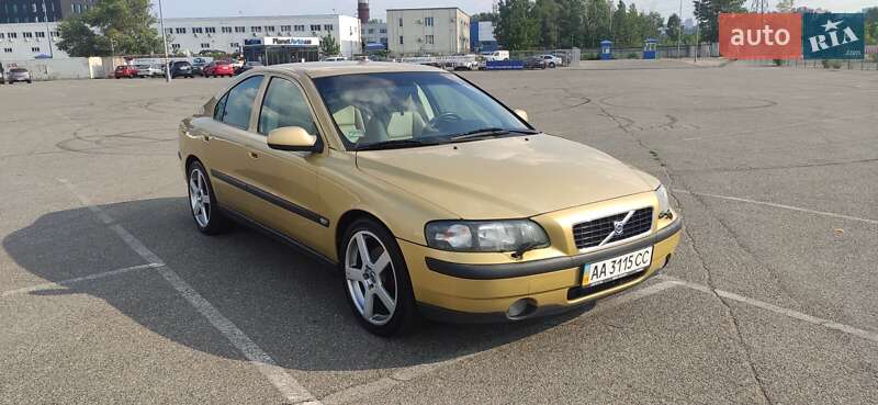 Volvo S60 (2002)
