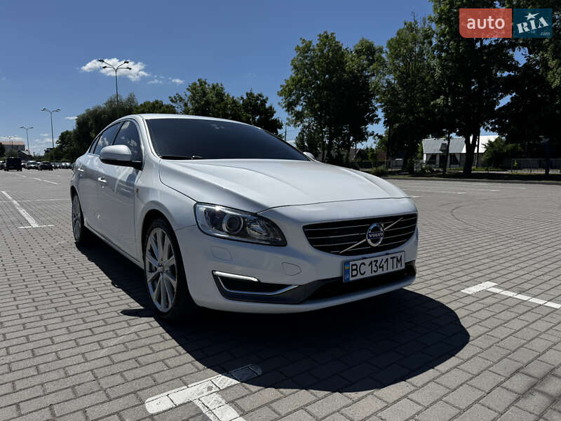 Volvo S60 (2016)