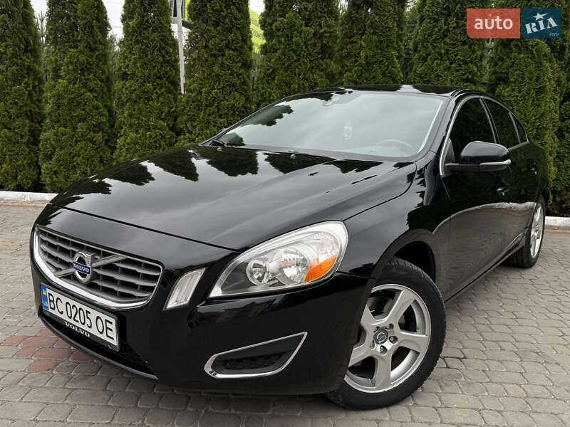 Volvo S60 (2011)