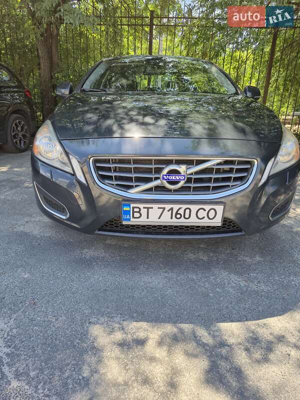 Volvo S60 (2013)