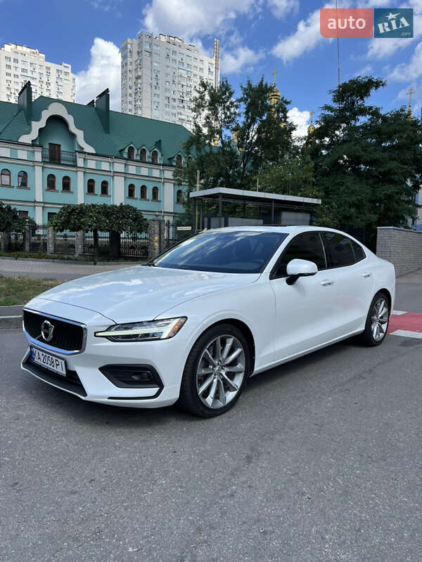 Volvo S60 (2020)