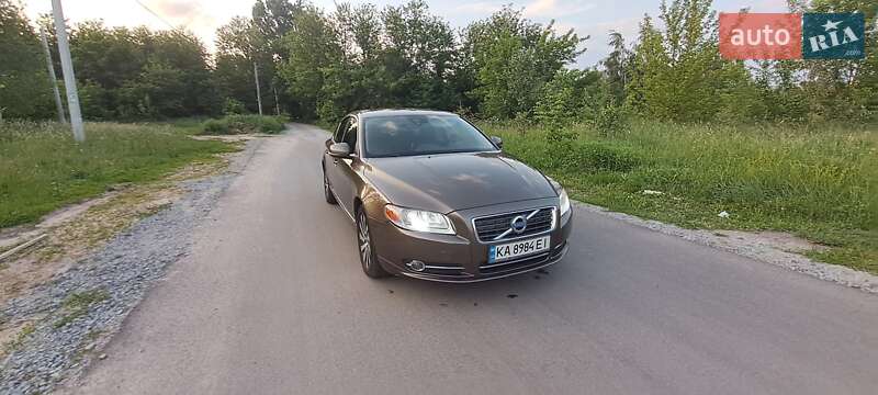 Volvo S80 (2012)