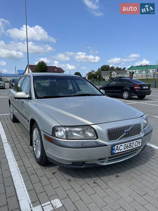Volvo S80 (1999)
