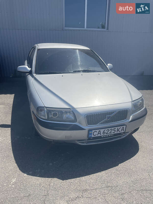 Volvo S80 (2001)
