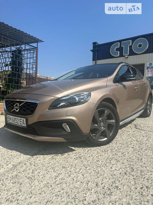 Volvo V40 (2013)