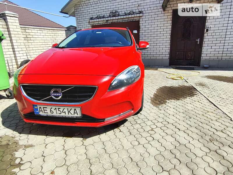 Volvo V40 (2013)