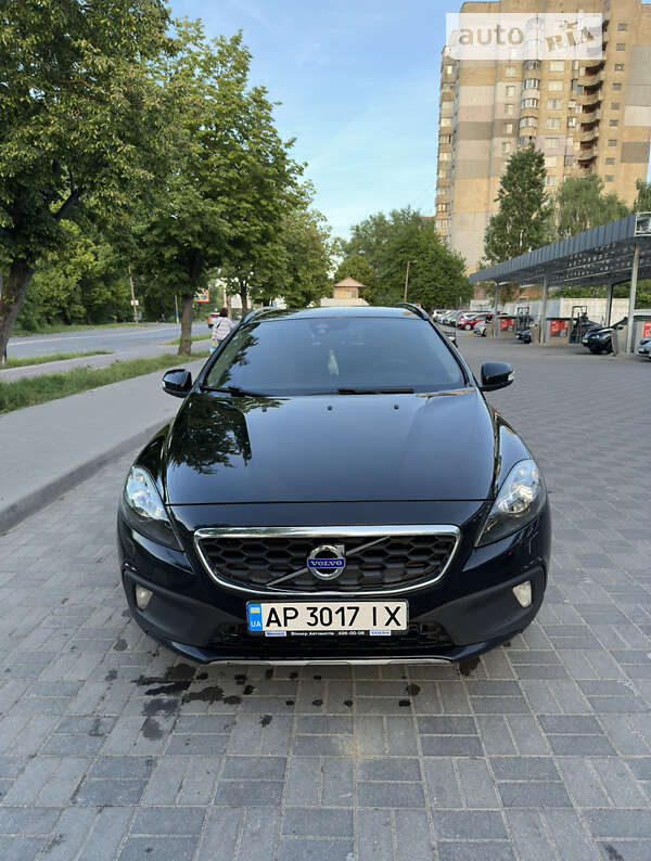 Volvo V40 (2014)