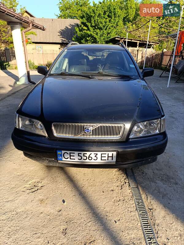 Volvo V40 (1999)