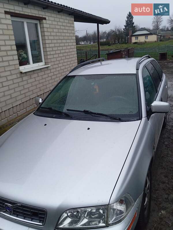Volvo V40 (2003)
