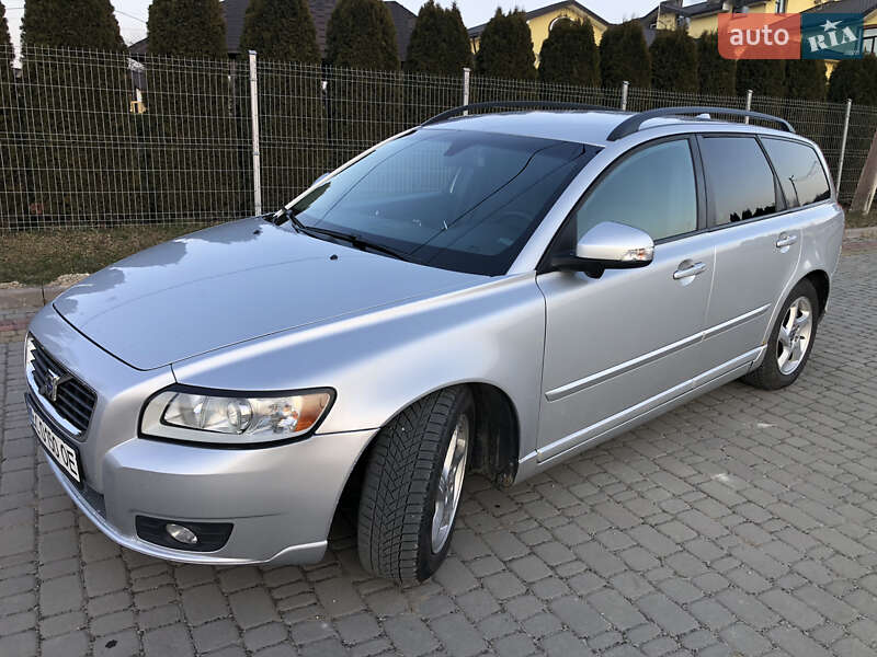 Volvo V50 (2011)