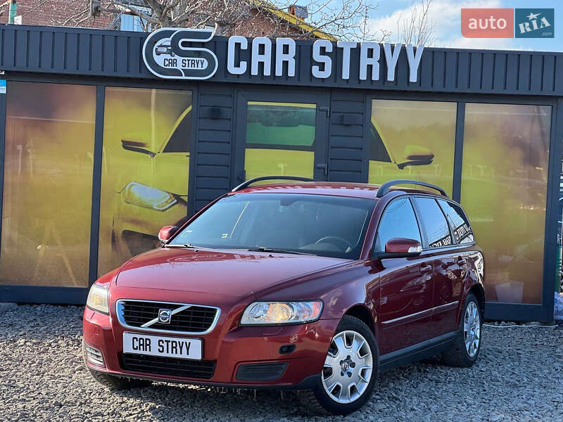 Volvo V50 (2008)