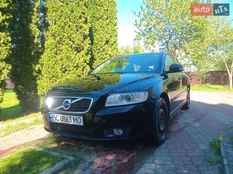 Volvo V50 (2012)