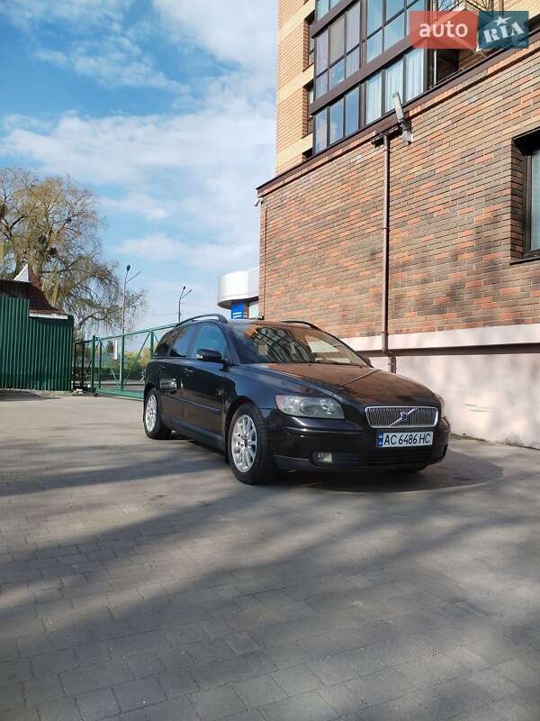 Volvo V50 (2006)