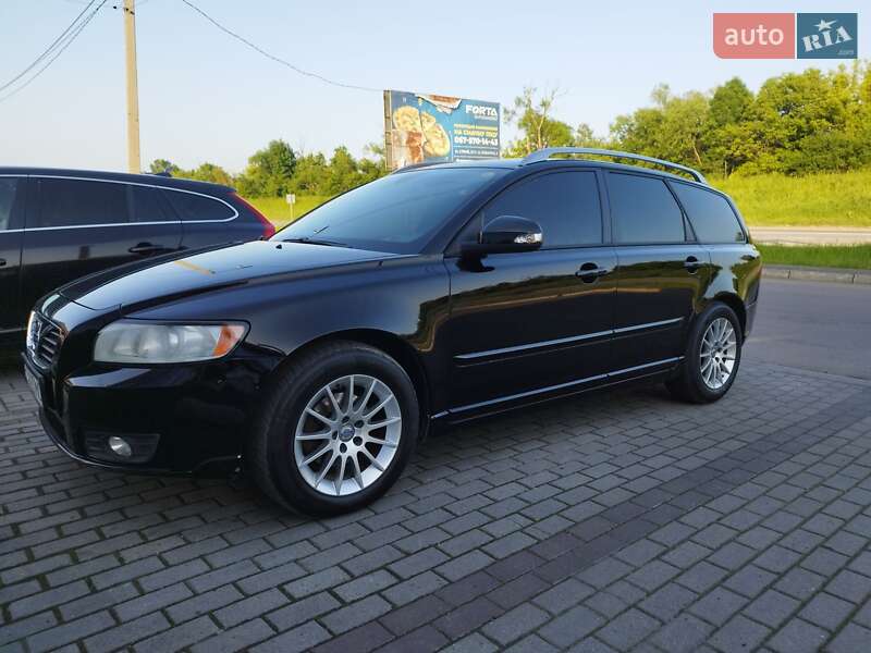 Volvo V50 (2012)
