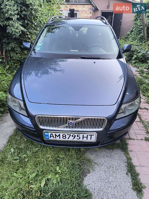 Volvo V50 (2006)