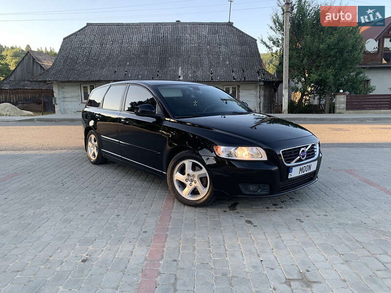 Volvo V50 (2011)