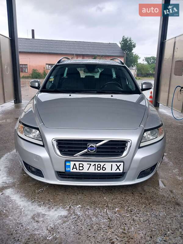Volvo V50 (2009)