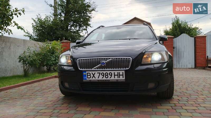 Volvo V50 (2004)