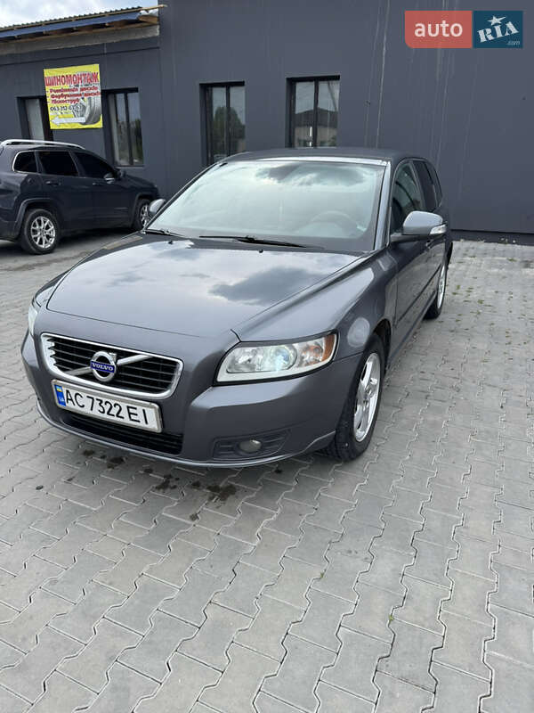 Volvo V50 (2011)