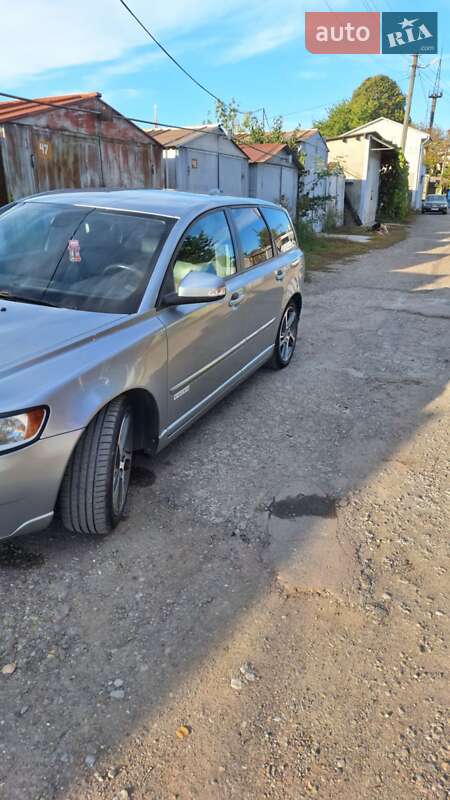 Volvo V50 (2012)