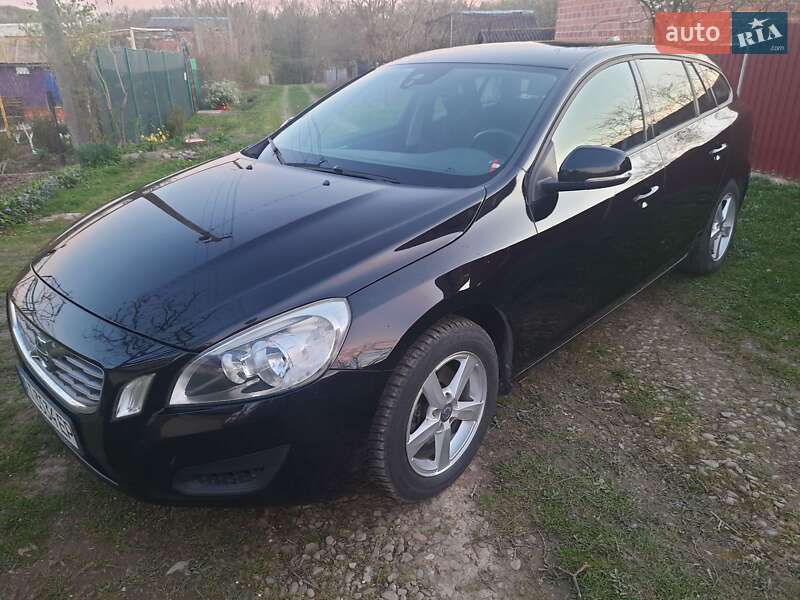 Volvo V60 (2012)