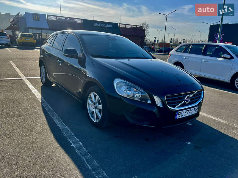 Volvo V60 (2012)