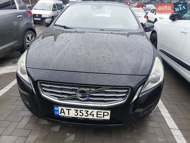 Volvo V60 (2012)
